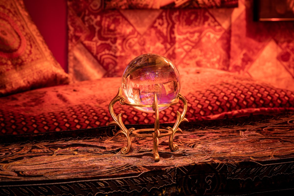 Crystal ball for spiritual readings at Mythos Studio
